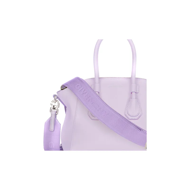 Givenchy Antigona Handbags-3