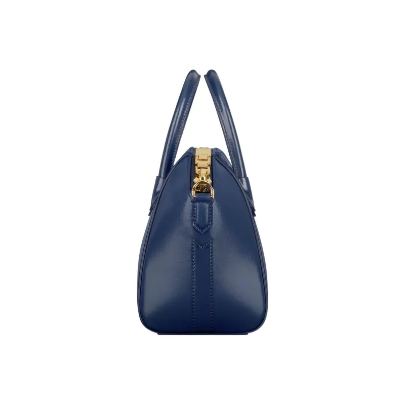 Givenchy Antigona Handbags-1