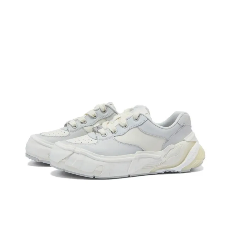LiNing Wuji BR Breathable Height Increase Low Top Casual Shoes Women's Ecru-2
