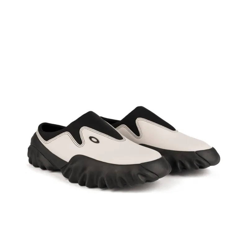 SSENSE CHOP SAW MULE x Oakley Factory Team Durable Breathable Low Top Casual Shoes Unisex Beige-2
