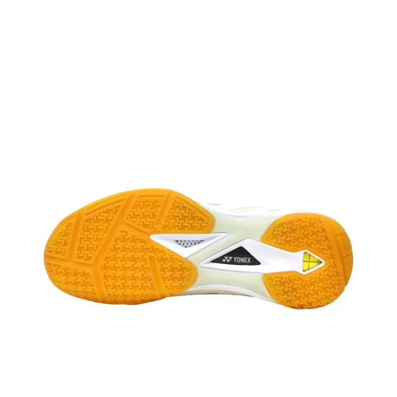 YONEX 65 3 Low Top Badminton Shoes Unisex Ecru-4