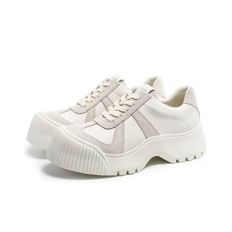 CERRUTI 1881 Low-Top Casual Shoes Women's White-1