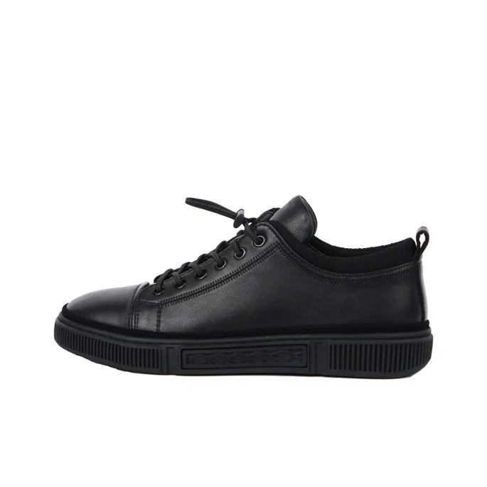 TIMOTHY&CO. Low-Top Skateboard Shoes Men's Black-0