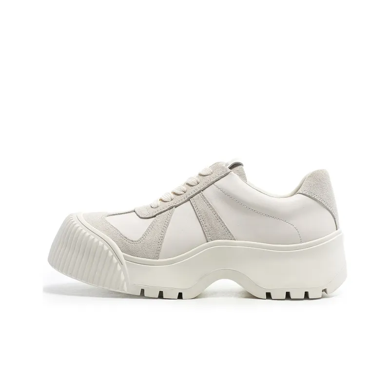 CERRUTI 1881 Low-Top Casual Shoes Women's White-0