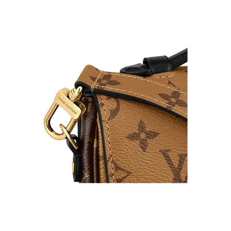 LOUIS VUITTON Pochette Métis-5