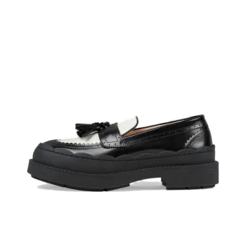 GUCCI Loafers Women's Black