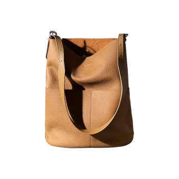 AJ AOIRJ Shoulder Bags