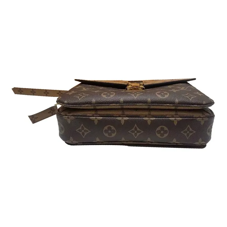LOUIS VUITTON Pochette Métis-4