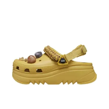Crocs Classic Hiker Xscape Clog Aries Desert Grass