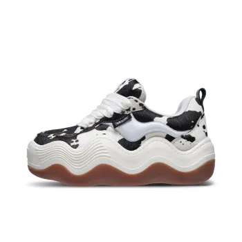 Heyday Cow Pattern Wave Shoes Platform Puffy Shoes Slip Resistant Low Top Skateboard Shoes Unisex Black White