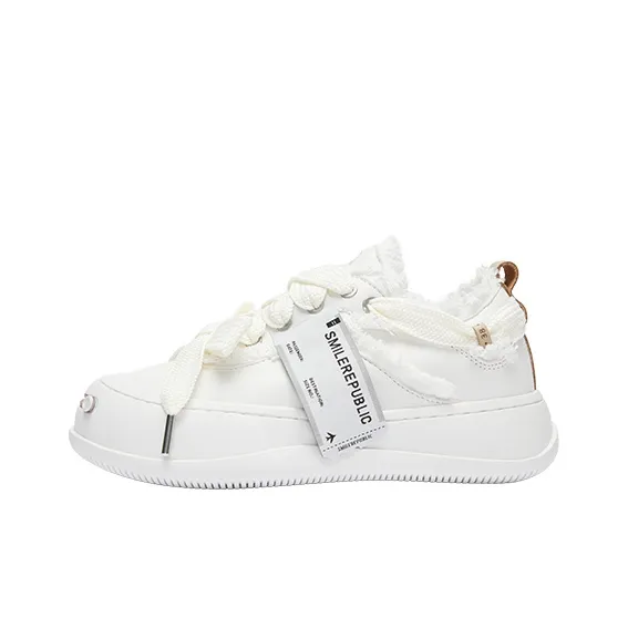 SMILEREPUBLIC Canvas Shoes Unisex Low Top White-1