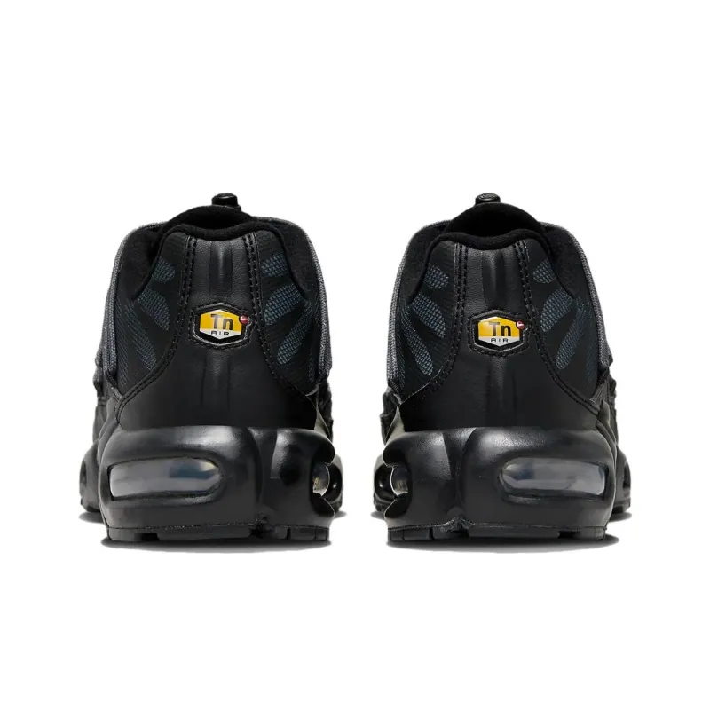 Nike Air Max Plus Utility Black Metallic Platinum Women's-4