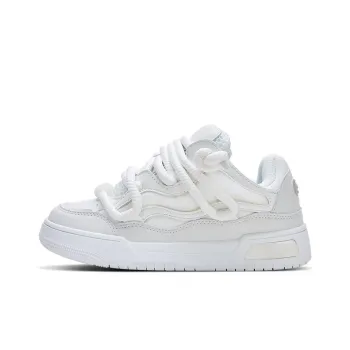 KARLIE KELLER Coverage, Abrasion Resistant, Waterproof, Slip Resistant Low Top Puffy Shoes Unisex White
