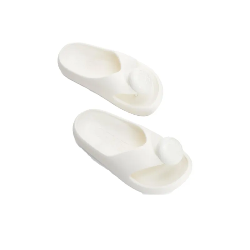 LOEWE Abrasion Resistant Flip Flops Men's White-3