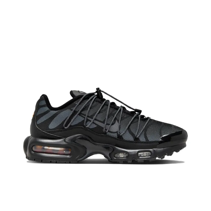 Nike Air Max Plus Utility Black Metallic Platinum Women's-1