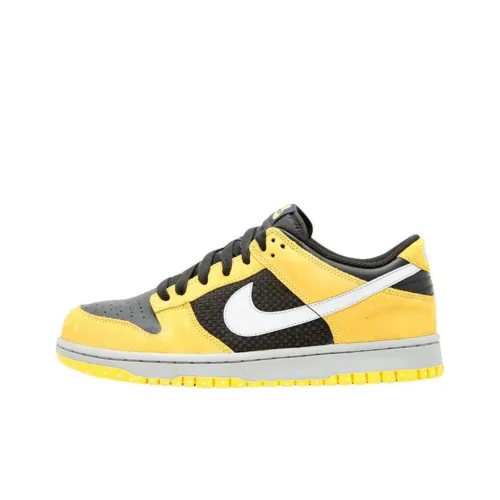 Nike Dunk Low Varsity Maize