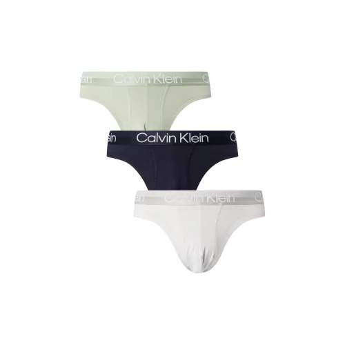 Мужская черная шапка calvin klein