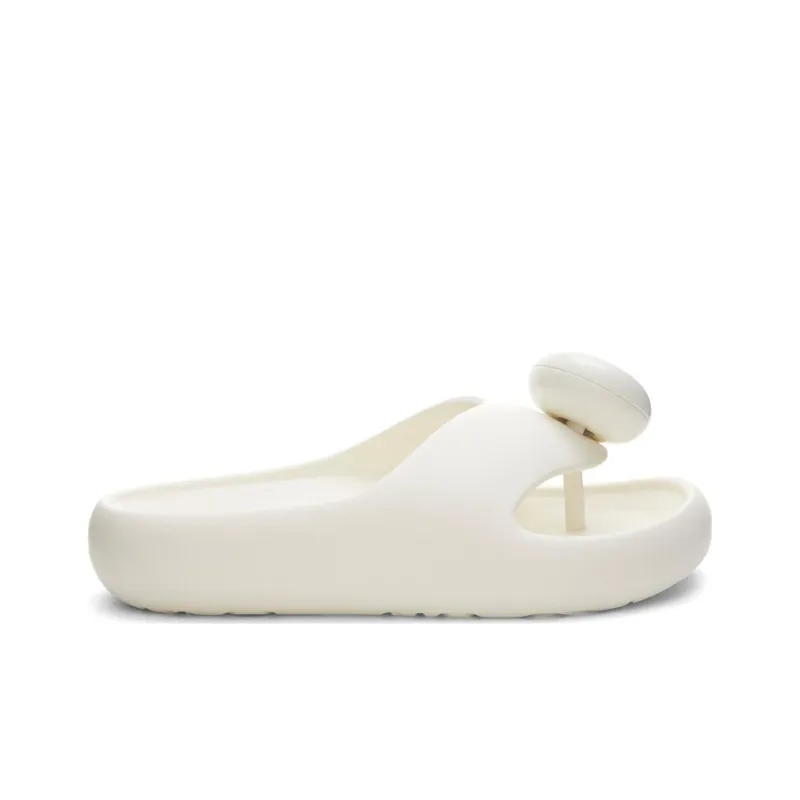 LOEWE Abrasion Resistant Flip Flops Men's White-1