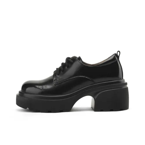 DAPHNE Loafers Women's Black/Brown