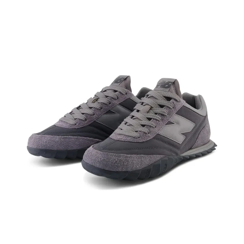 New Balance RC30 Blacktop Magnet-2