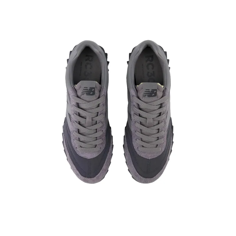 New Balance RC30 Blacktop Magnet-3