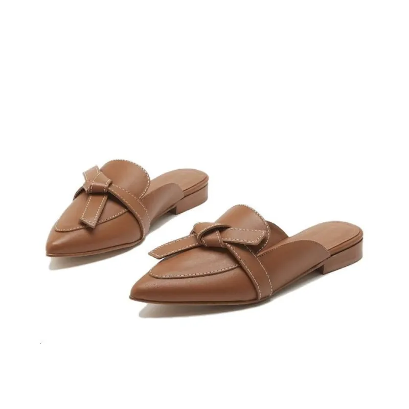 FLATTERED Closed Toe Slippers Women's Brown-2