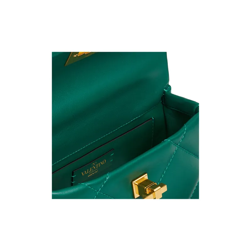 Valentino Roman Stud Shoulder Bags-4