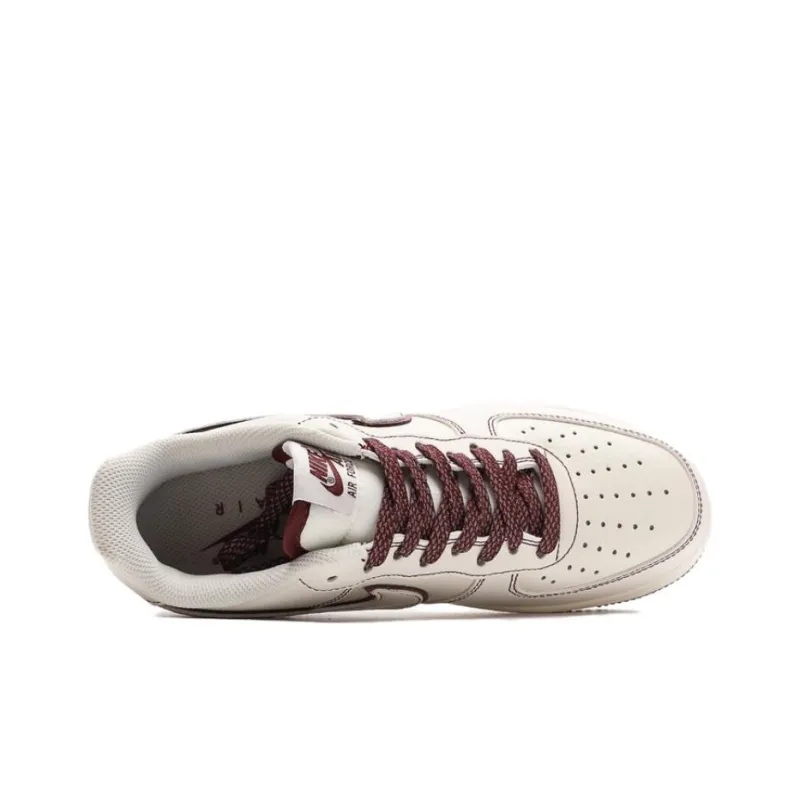UNDEFEATED x Nike Air Force 1 Low Lightweight And Breathable Low-Top Skateboard Shoes Unisex Beige Red-3