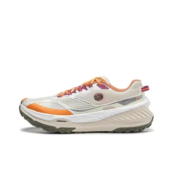 LiNing Dilu Abrasion Resistant Rebound Low Top Running Shoes Women's Ecru