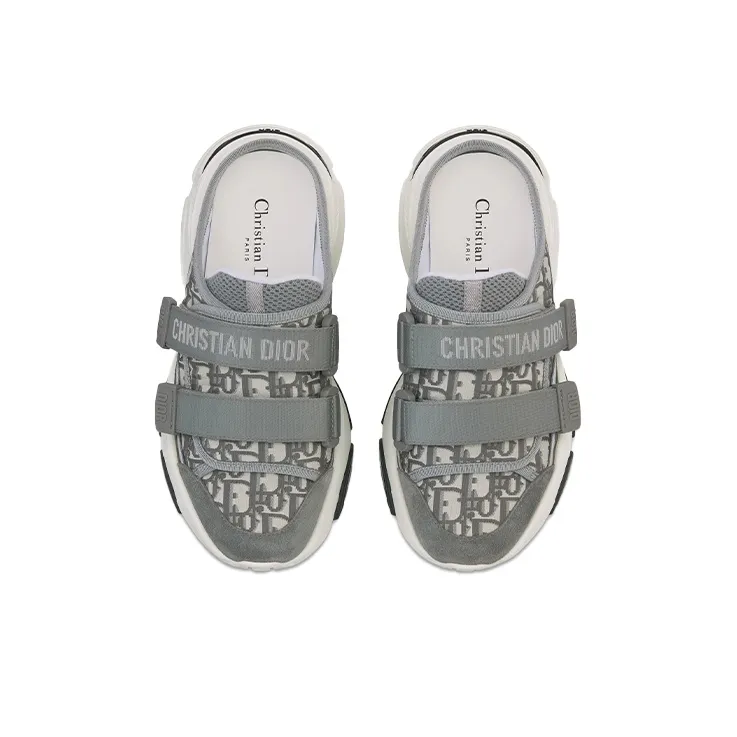 DIOR D Wander Closed Toe Slippers Women's Light Gray-4