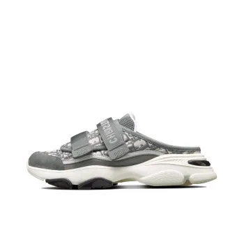 DIOR D Wander Closed Toe Slippers Women's Light Gray