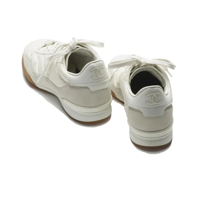 CHANEL Low Top Casual Shoes Women's White-4