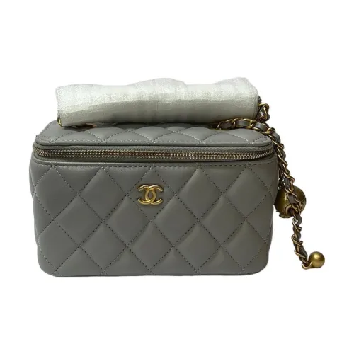 CHANEL Crossbody Bags