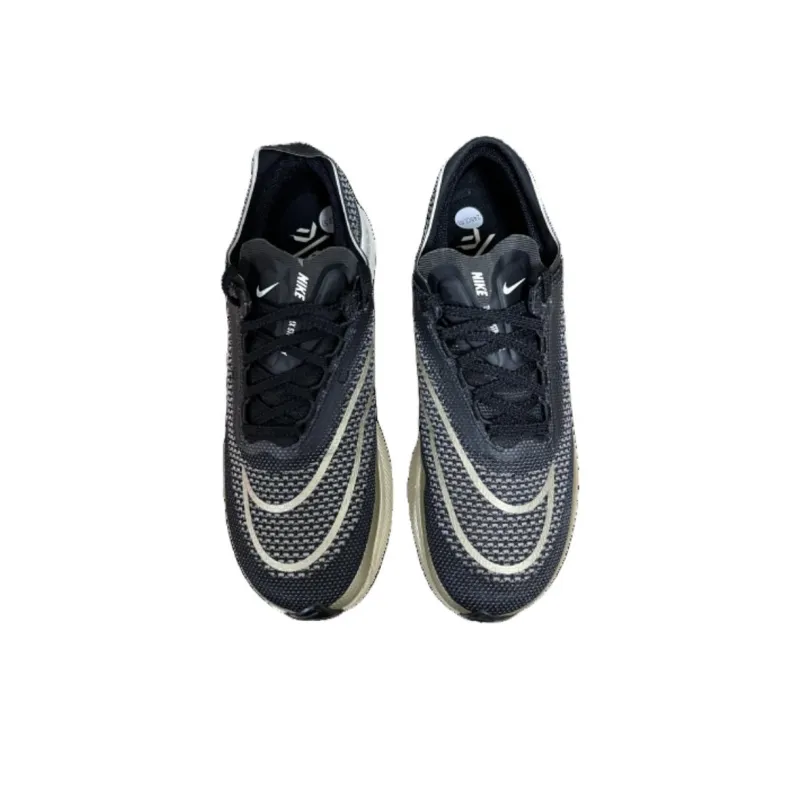 Nike Streakfly Black Metallic Gold Grain-3