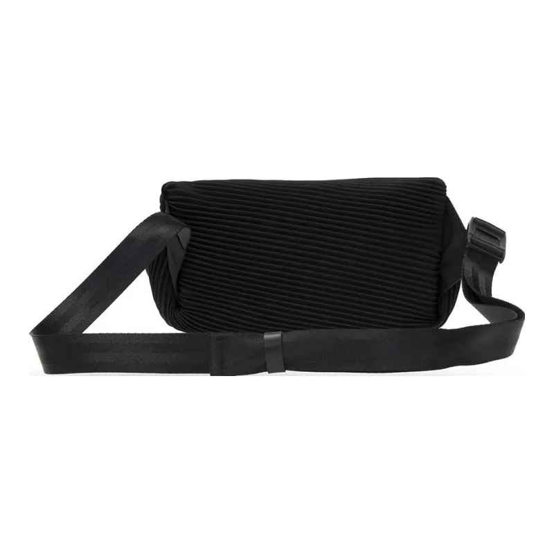 ISSEY MIYAKE Fanny Packs-2