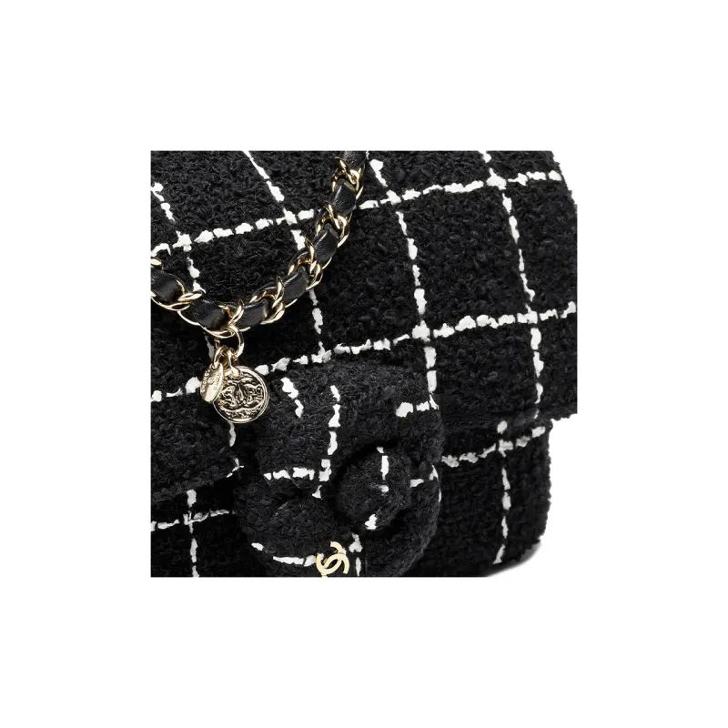 CHANEL Wool Twill Soft Woolen Flap Bag, Crossbody Bag, Shoulder Bag Trumpets Women's Black & White-3