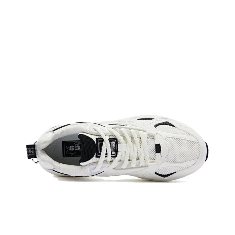 QIAODAN Cushioning And Breathable Low Top Casual Shoes Women's Ivory Black-3