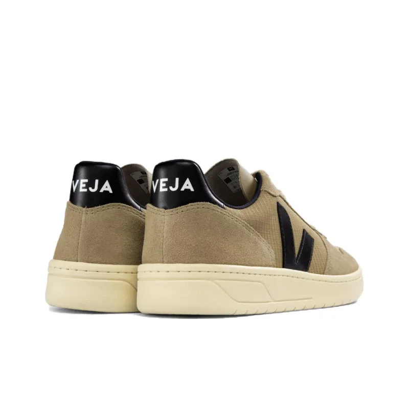 VEJA Low Top Skateboard Shoes Unisex Brown-3