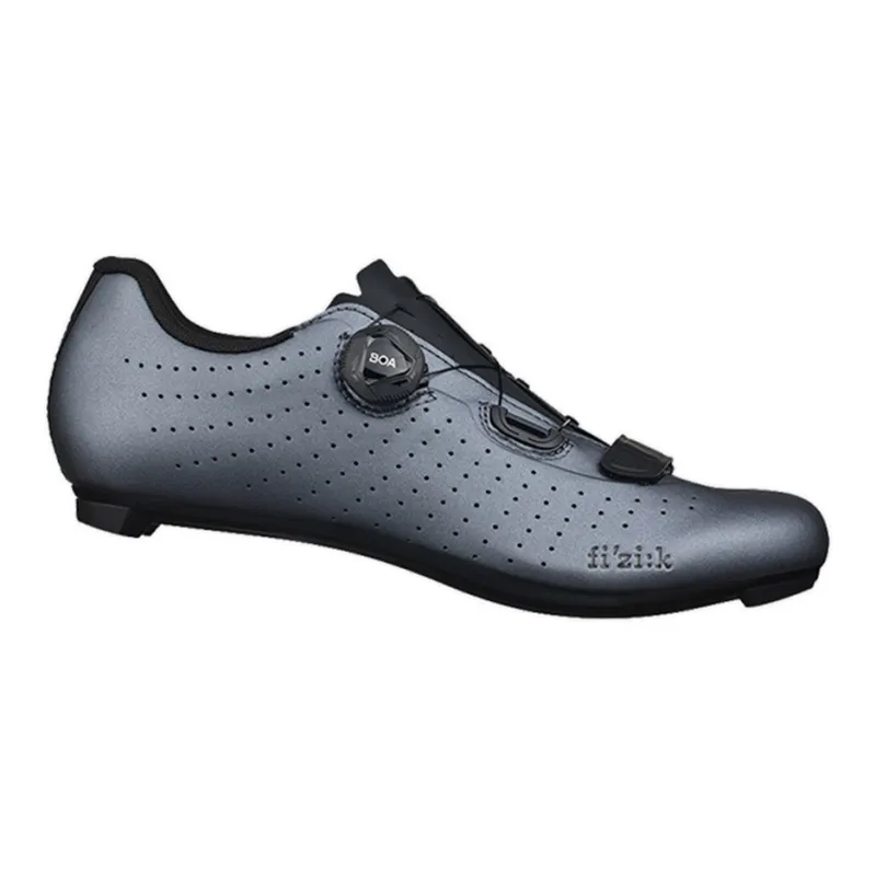 FIZIK Riding Equipment-0