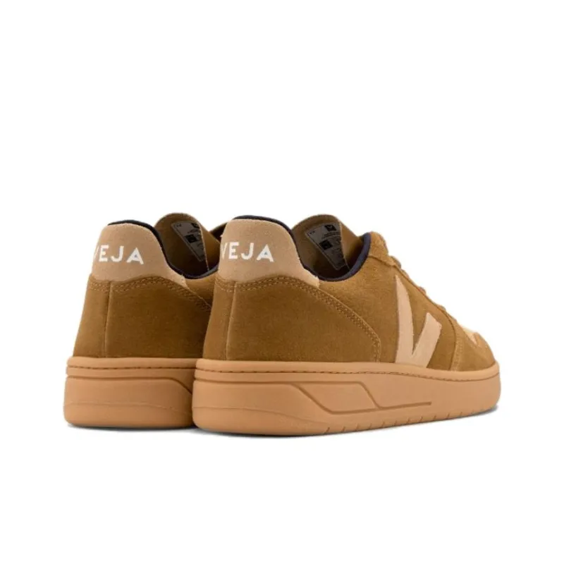 VEJA V-10 Suede Camel Desert-4