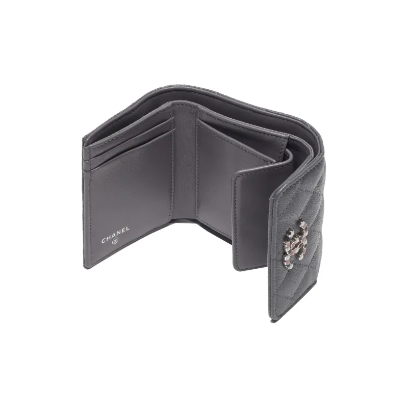 CHANEL Grain Cow Leather Flap Card Holder, Wallet Trumpets Women's Gray-2