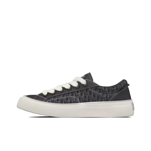 DIOR B33 Sneaker Black Smooth Calfskin Oblique Jacquard