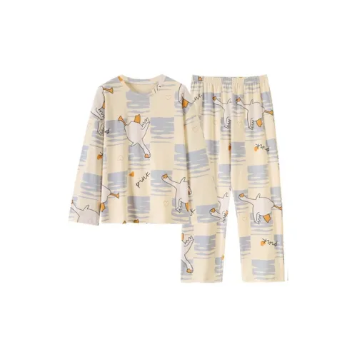 Xiang Ning Pai Women's Pajama Sets