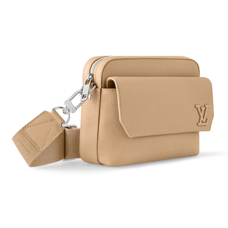 LOUIS VUITTON Fastline Messenger-1