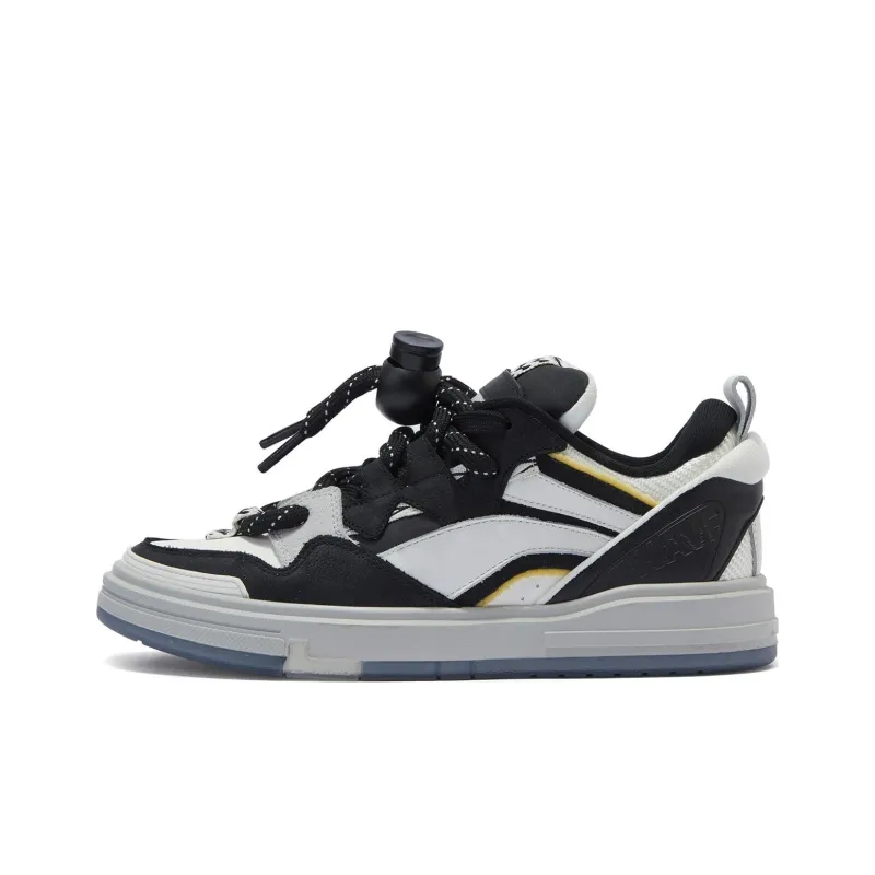 LiNing SWAG Anti Slip Wear Resistant Low Top Gourd Shaped Lock, Low Top Puffy Skateboard Shoes Women's Black-0