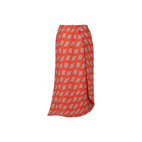 ISSEY MIYAKE Casual Long Skirts Women's Red