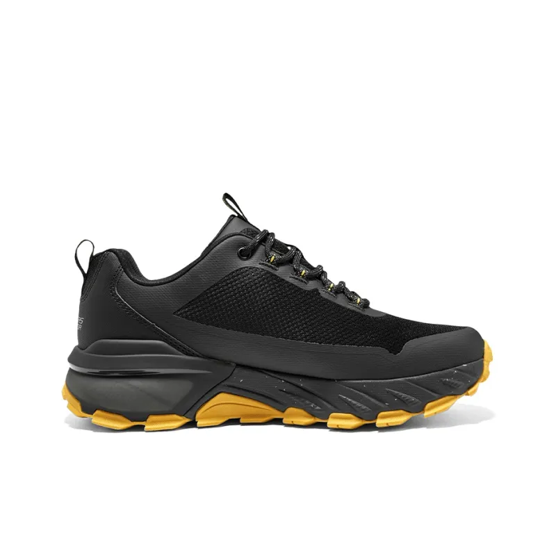 Skechers Max Protect Slip-Resistant Low-Top Outdoor Shoes Men's Black-1