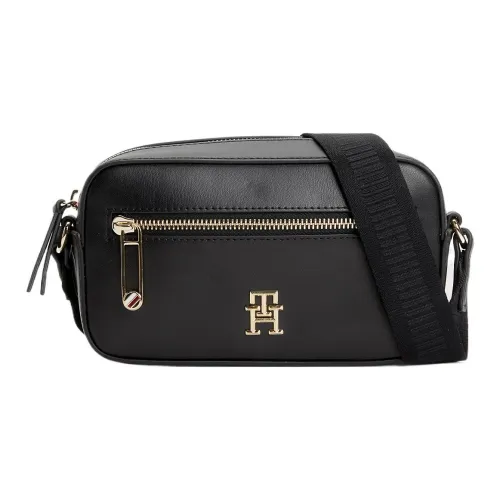 Tommy Hilfiger Crossbody Bags Black