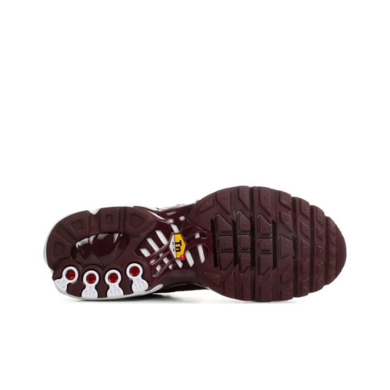 Nike Air Max Plus Se 'Metallic Mahogany' Women's-4