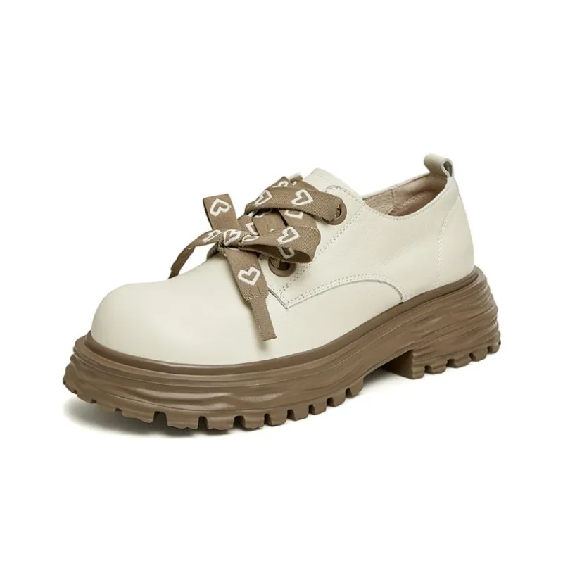 Tata Casual Single Shoes 5.5cm Women's-1